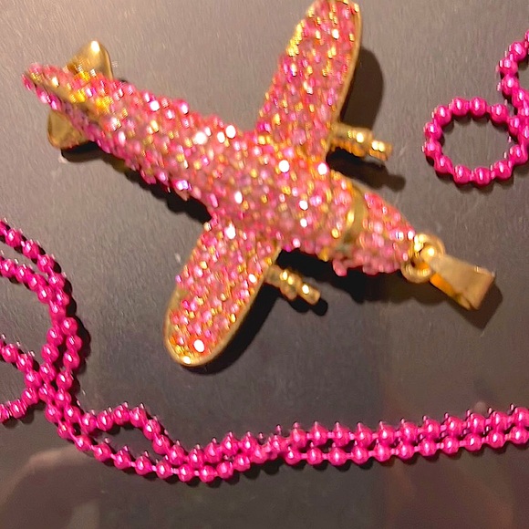 Crystal Sparkly airplane charm Necklace BJ: Pick Pink, multicolor or CLEAR - Picture 3 of 7